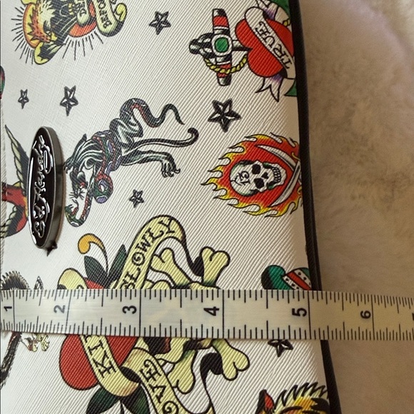 ED HARDY Tattoo Satchel And Shoulder Bag White NWT Love Kills Slowly ☠️🌹🦅🐅 - Picture 10 of 10